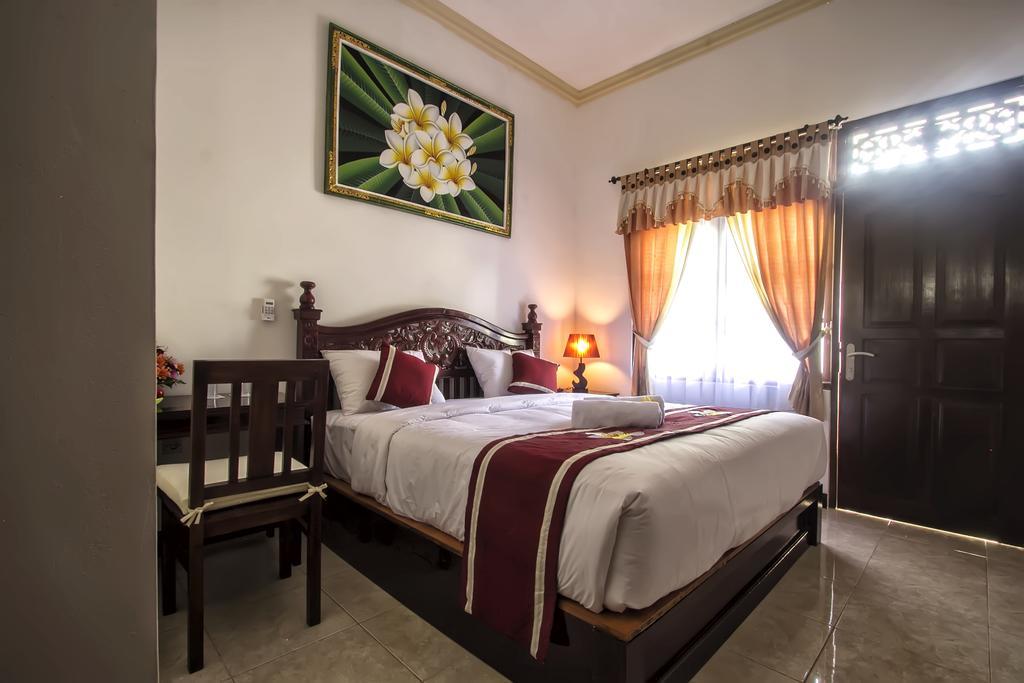 Frangipani Homestay Nusa Dua  Cameră foto